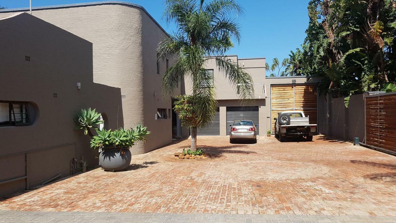 Hotel 32 on Mendoza Durban Exterior foto
